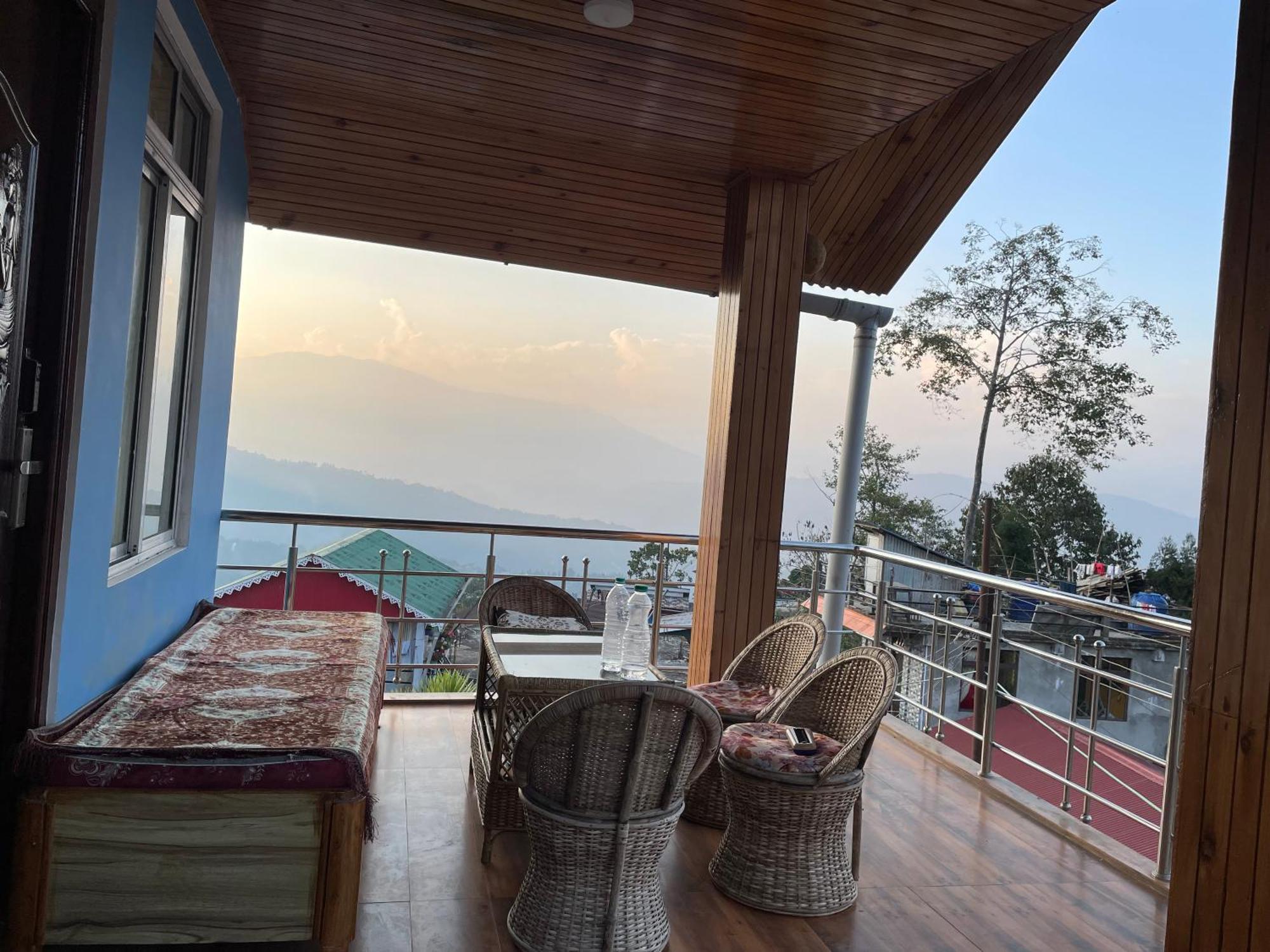Munglan Homestay ดาร์จีลิง ภายนอก รูปภาพ