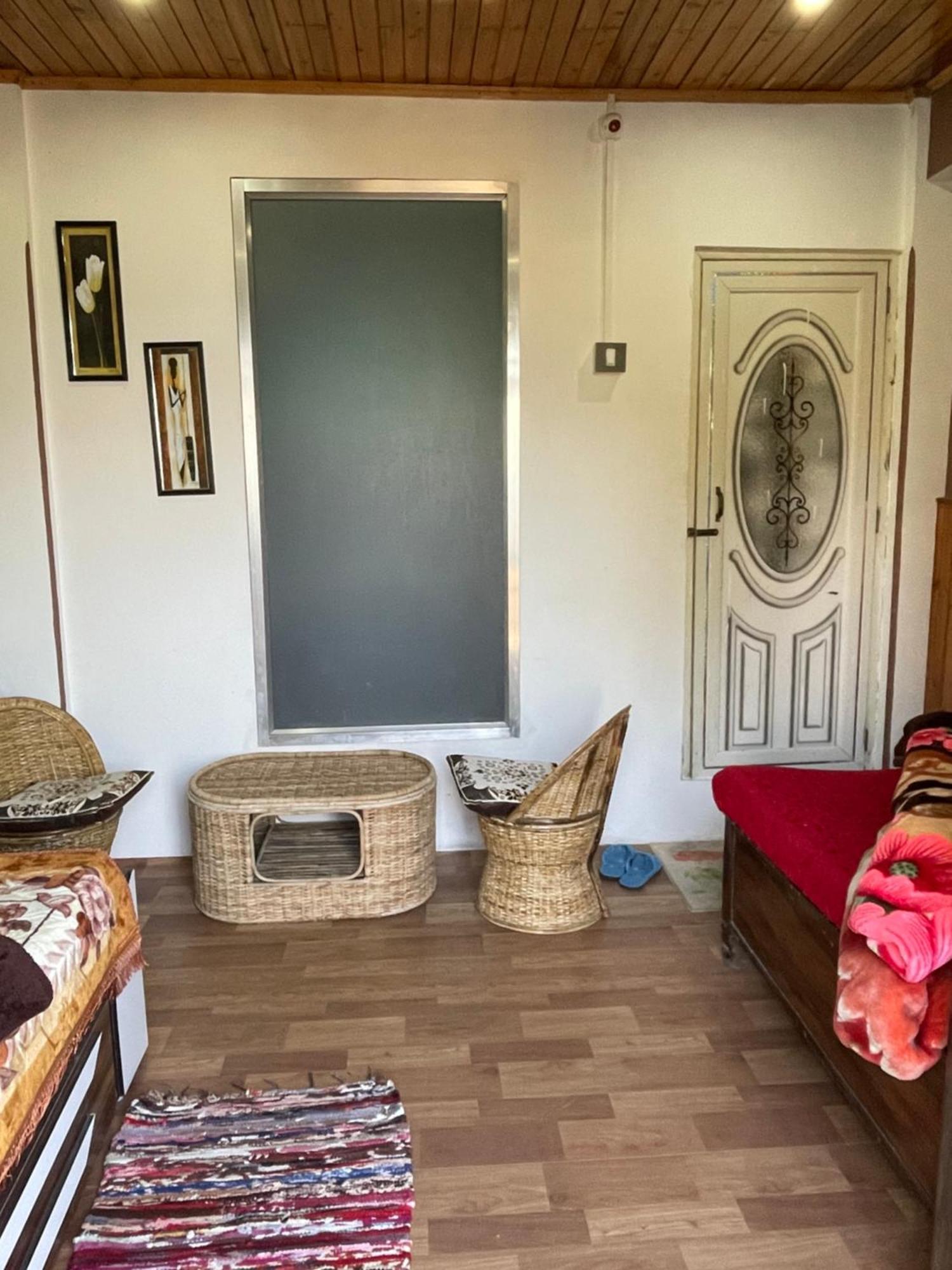 Munglan Homestay ดาร์จีลิง ภายนอก รูปภาพ