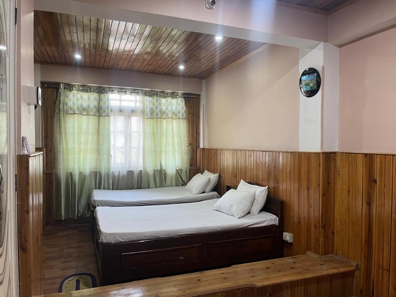 Munglan Homestay ดาร์จีลิง ภายนอก รูปภาพ