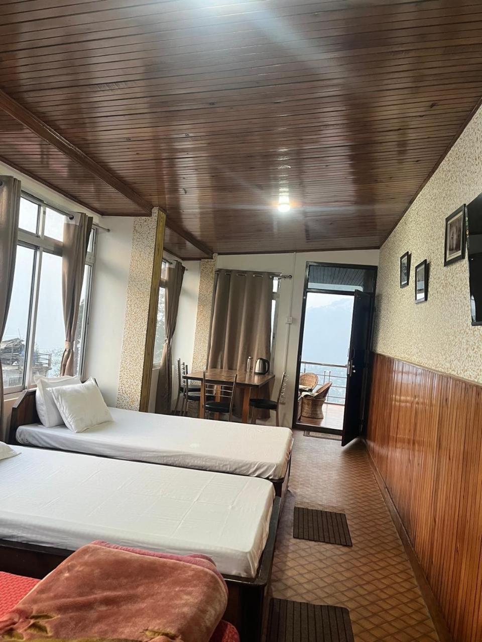 Munglan Homestay ดาร์จีลิง ภายนอก รูปภาพ
